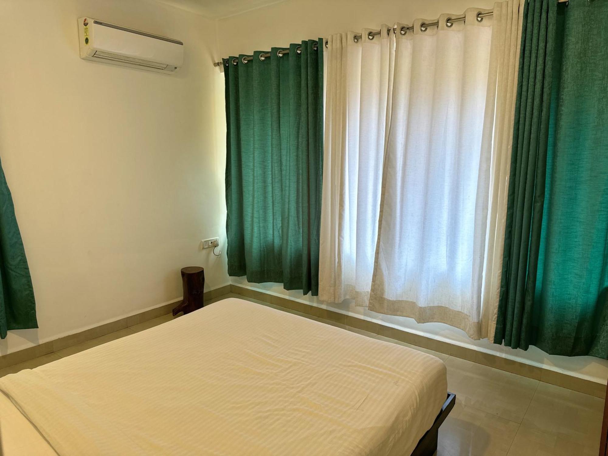 Yoyo Goa, The Apartment Hotel Vagator Extérieur photo